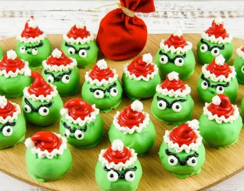 Grinch Oreo Balls